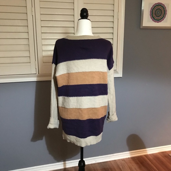 Basic House comfy sweater - Picture 4 of 5